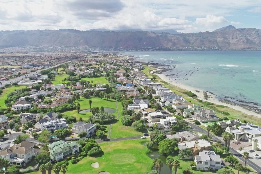 2 Bedroom Property for Sale in Greenways Golf Estate Western Cape
